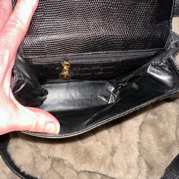 Salvatore Ferragamo BLACK Lizard
Embossed Leather Gancini Flap Crossbody Bag - Picture 14 of 14